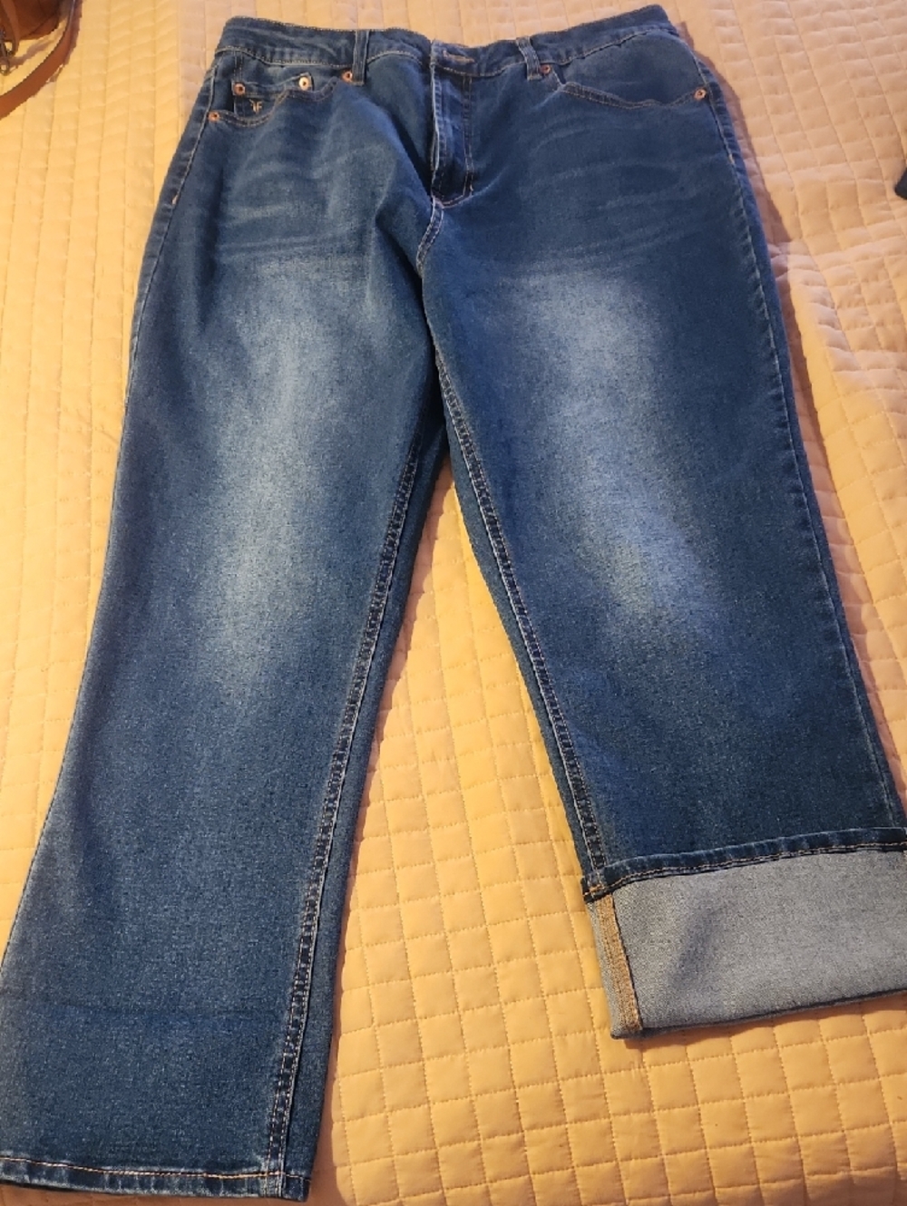 FRYE Women's Straight Leg Jeans - Picture 8 of 10